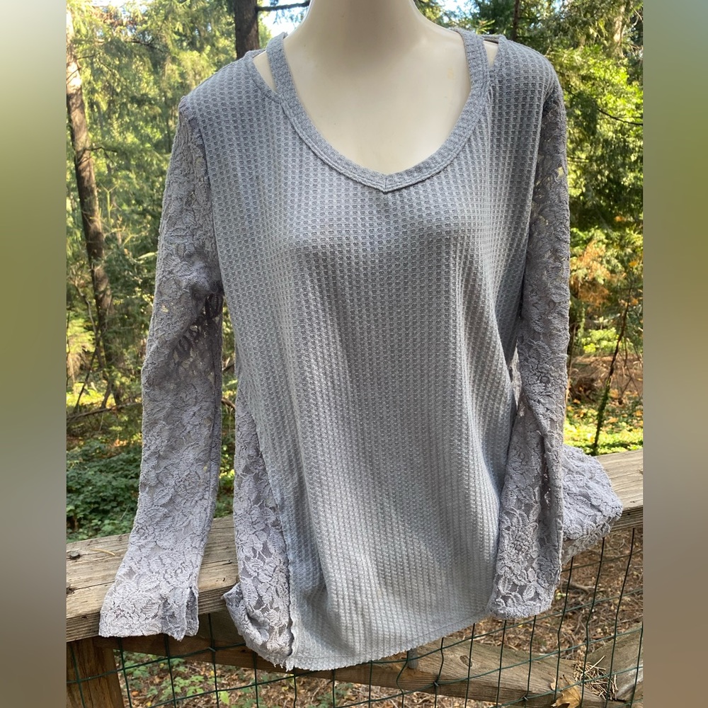 C Y Fashion long sleeve waffle textured T shirt in light gray lounge wear
